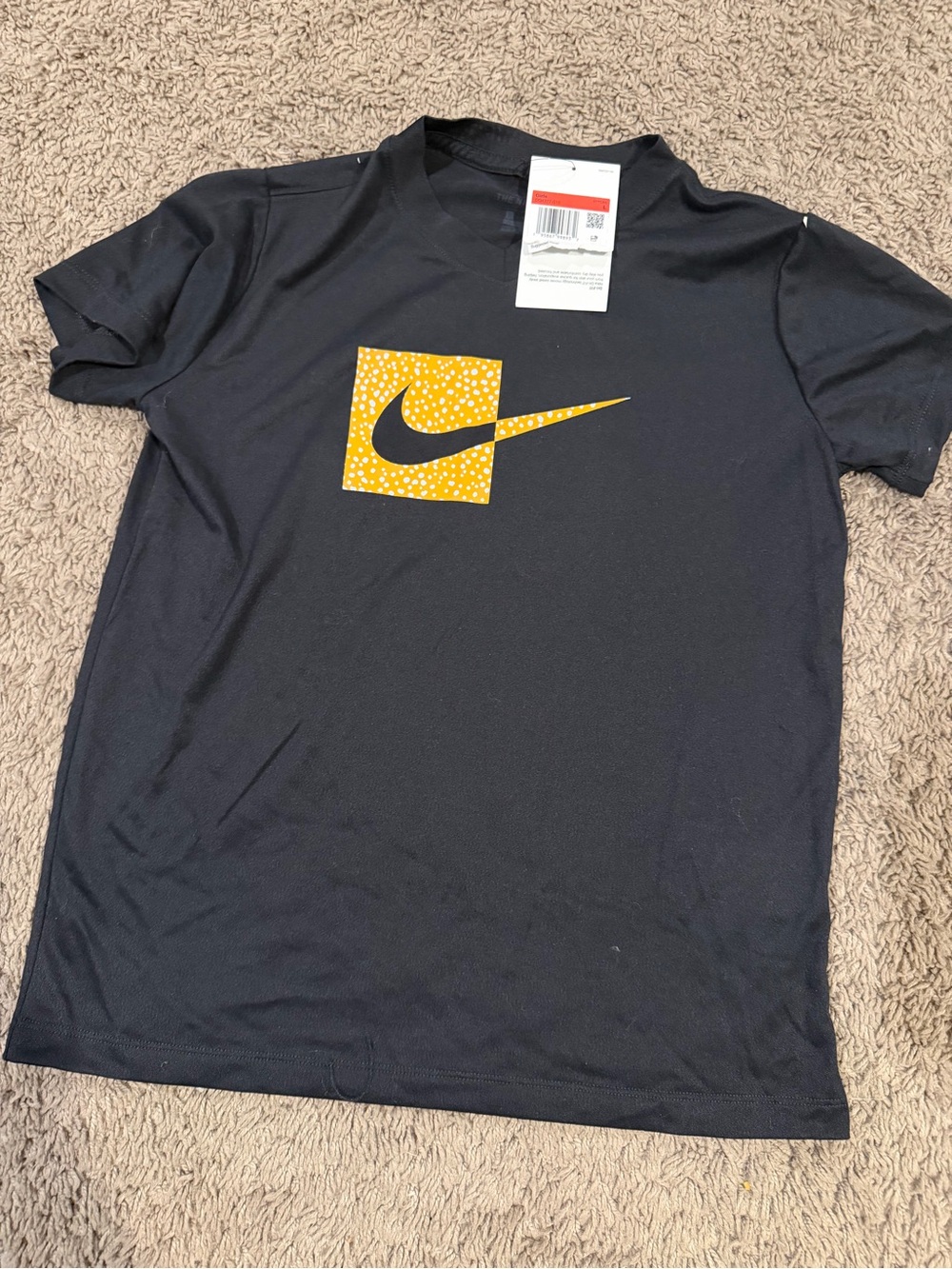 Nike Men’s Black Short-Sleeve Tee with Yellow Graphic Swoosh